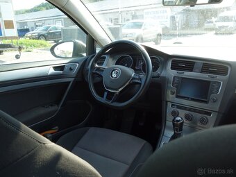 VW Golf - 11
