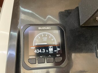Merry Fisher 755 2015, Suzuki 200 - 11
