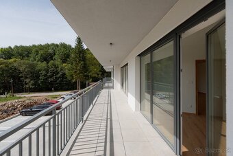 Rohový 3-izbový apartmán A105 v projekte Brezovina - 11