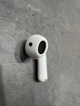 Apple AirPods 4 - 11