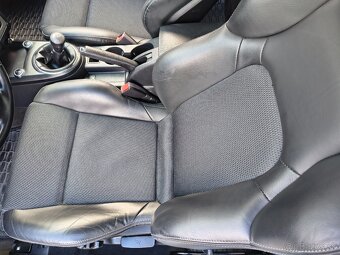 Hyundai coupe 2.0 benzín 9968 km - 11