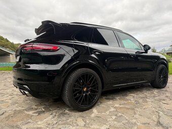 PORSCHE CAYENNE S Black optik Možná výmena - 11