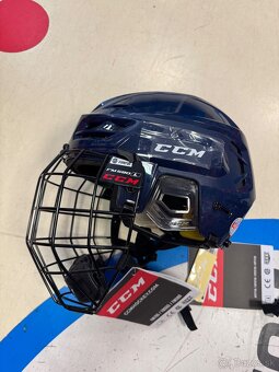 UPLNE NOVA PRILBA ELITE POLOPROFI CCM TACKS 210 S MRIEZKOU - 11