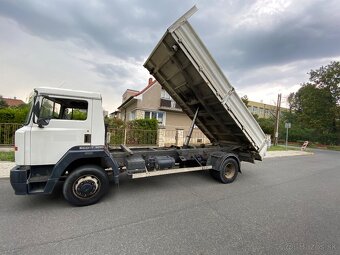 Kompletní korba se sklápěcím uložením a rámem - 11