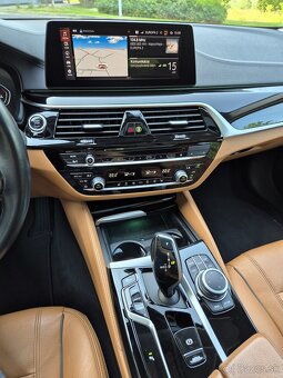 BMW 520d xDrive Touring Luxury line (140kw/190k) - 11