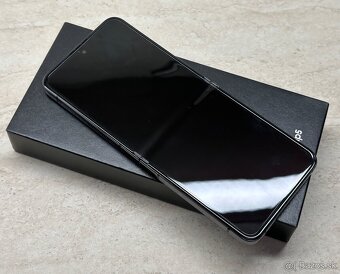 Samsung Galaxy Z Flip 5 5G 8GB/512GB - 11