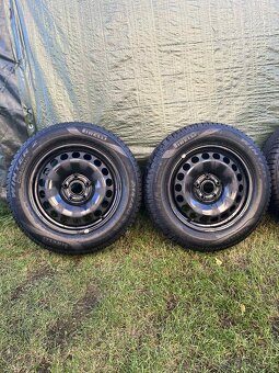 Plechové disky aj zo zimnými pneumatikami 5x112 R16 - 11