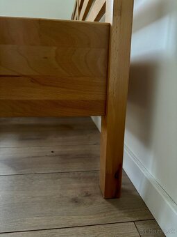 Manželská posteľ 180x200 masív + matrace - 11