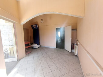 VÝHODNÁ INVESTÍCIA: ZAUJÍMAVÁ NEHNUTEĽNOSŤ VHODNÁ NA MNOHO V - 11