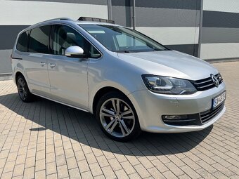 Volkswagen Sharan Highline 2.0Tdi Dsg - 11