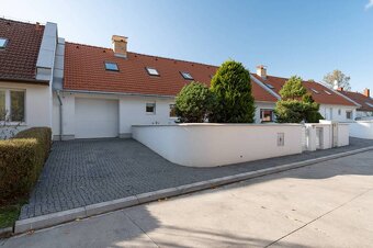 NA PREDAJ 5 – IZB. ROD. DOM, MALÁ IDA – PANSKÝ LES - 11