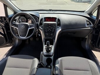 Opel Astra 1.4 Turbo 140k Cosmo - 11