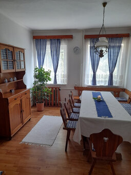 Pekný rodinný dom v Želiezovciach - ul. Kpt. Nálepku 2134 m2 - 11