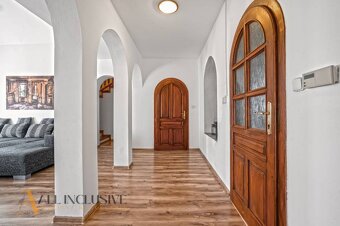 ALL INCLUSIVE | NA PREDAJ ZREKONŠTRUOVANÝ 6 IZBOVÝ RODINNÝ D - 11