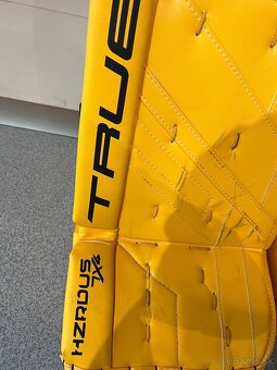 Brankársky custom výbava  - betóny, lapačka a vyražačka - 11