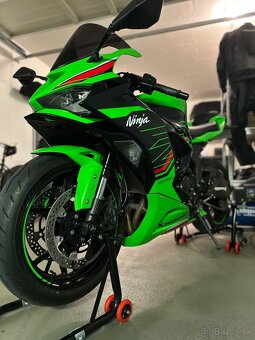 KAWASAKI NINJA ZX6R 2024 - 11