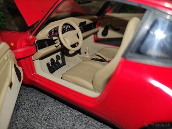 Prodám model 1:18 porsche 911 carrera targa 993 - 11