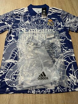 Real Madrid, Liverpool - 11