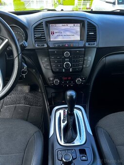Opel Insignia 2.0 CRDI - 11