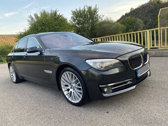 BMW F01 740d Xdrive 230kw - Webasto ,Navi ,Šiber, Individual - 11
