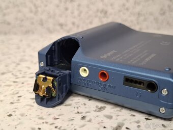 MD WALKMAN 》SONY MZ-R700 》MINIDISC - 11