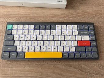 Mechanická klávesnica NuPhy Air75 - 11