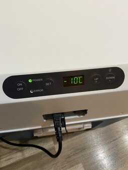 Predám kompresorovú autochladničku Mobicool MCF60 - 11