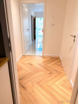 4 izbový byt na bývanie /podnikanie Dúbravka - 11