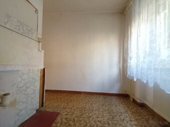 Na predaj: 3-izbový tehlový byt – Komárno - 11