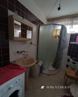 Na predaj poschodový rodinný dom - Komárno - 11