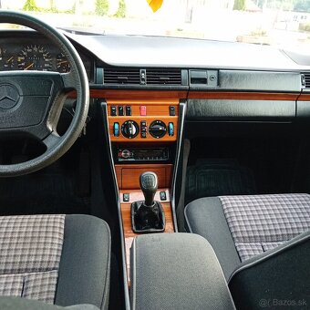 Mercedes-Benz w124 300D - 11