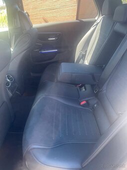 Mercedes-Benz C 300 T 4MATIC AMG Line - 11