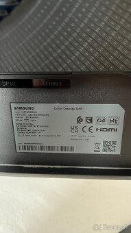 Lenovo legion 5 15ACH6H + Samsung odyssey G3 - 11