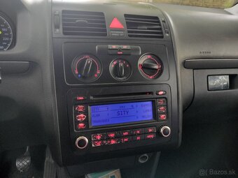 Volkswagen TOURAN 1.9 TDI ELEGANCE 77KW M6 ROK 2006 - 11
