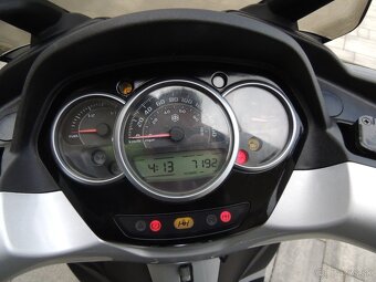 PIAGGIO MP3 300 LT YOURBAN 2018 ,,B" vodičák iba 7200KM - 11