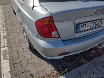 Svetlá Hyundai Accent - 11