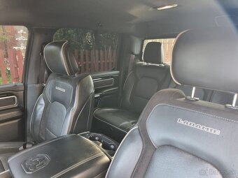 Ram 1500 Laramie 2020 5.7 Hemi 4x4 - 11