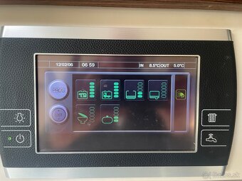 Concorde Charisma 900L - 11