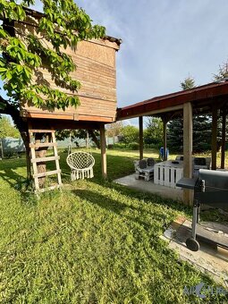 PREDAJ - Slnečná záhrada s chatkou v ZO Sĺňava, Piešťany (Dr - 11