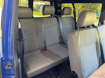 Volkswagen Transporter T5 2.5 TDI LR NS 4MOTION - 11