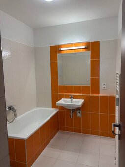 Bezbarierový 1 izb. byt s parkovacím miestom, Mierová - Prie - 11