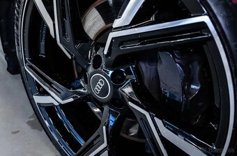 Audi A8 60TFSIe - 11