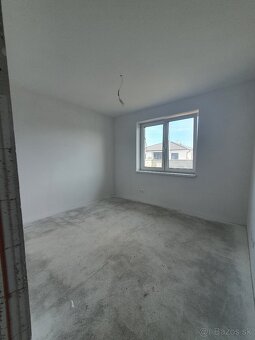 Novostavba rodinného domu v najprestížnejšej lokalite mesta - 11