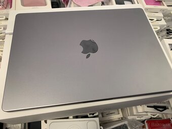 Apple Macbook Pro 14” M2 Max 32gb ram 1tb ssd - 11