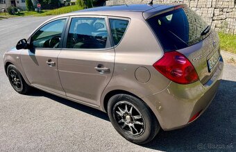 Kia ceed 1.6 CVVT 93KW - 11