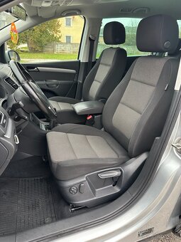 Volkswagen Sharan Highline 2.0, 103 kW, 2014, 7 miestne - 11