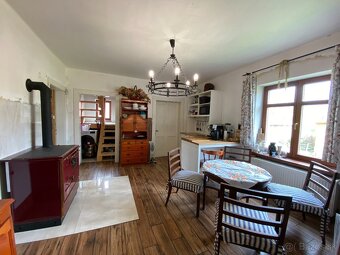 Priestranný rodinný dom s wellness - Večelkov okr. R.Sobota - 11