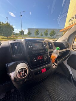 Peugeot Boxer 2.2 HDI 110kw 2016 , originál km l4h2 top stav - 11