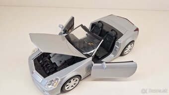 1:18 CADILLAC XLR - 11