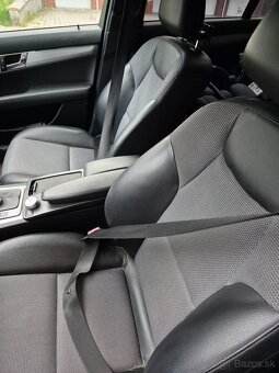 Mercedes C320CDi - 11